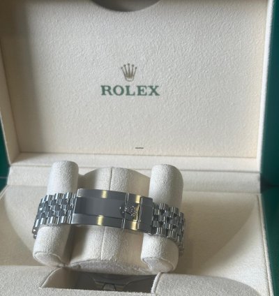 Rolex Gmt-master Ii Pepsi Jubilee 126710blro 2022