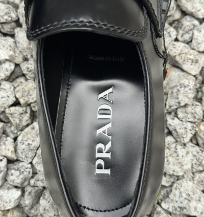 Prada Triangle Logo Loafers Spazzolato Size Uk 7 Rrp 1100
