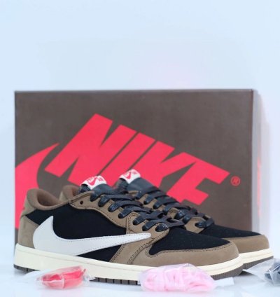 Air Jordan 1 Retro Low Og Sp Travis Scott Mocha