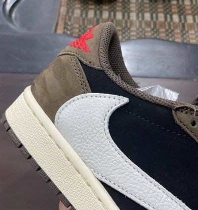 Air Jordan 1 Retro Low Og Sp Travis Scott Mocha