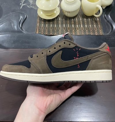 Air Jordan 1 Retro Low Og Sp Travis Scott Mocha