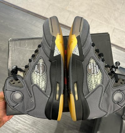Air Jordan 5 Retro Off-white Muslin