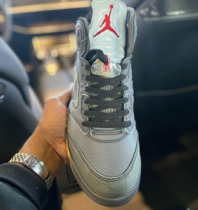 Air Jordan 5 Retro Off-white Muslin