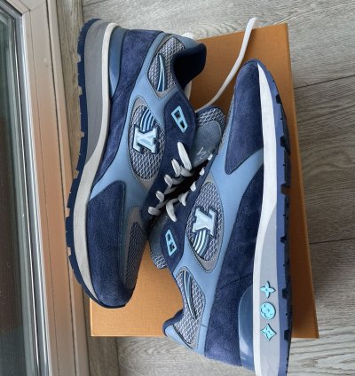 Rare Blue Lv Snakers