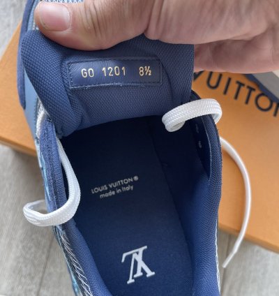 Rare Blue Lv Snakers