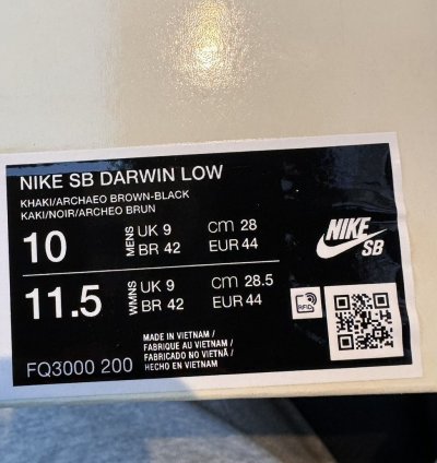 Rare New Supreme Darwin Nike Sb