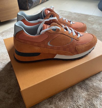 Run Away Orange