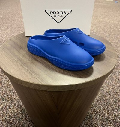 Sabot Slides In Blue