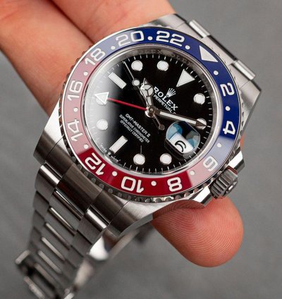 Rolex Gmt-master Ii Unworn Full Set Pepsi 126710blro