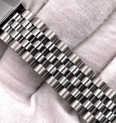 Rolex Gmt-master Ii Unworn Gmt-master Ii Pepsi 40mm Jubilee Bracelet 126710blro Box Papers 2025