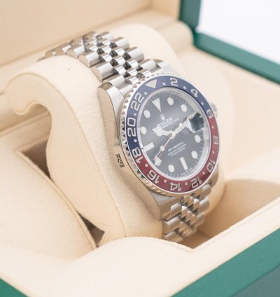 Rolex Gmt-master Ii Unworn Rolex Gmt Master Ii 40mm 126710blro Pepsi On Jubilee 2021