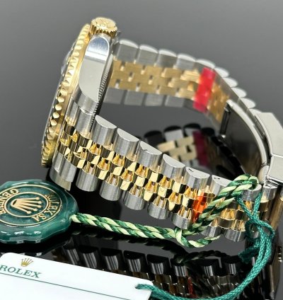Rolex Gmt-master Ii Yellow Gold Black Dial 2025