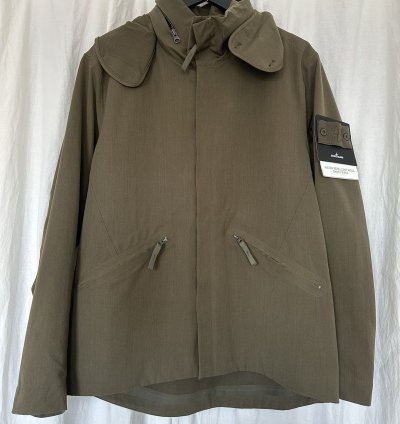 Water Repellent Wool Ghost Piece Rain Jacket