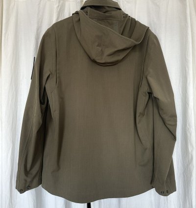 Water Repellent Wool Ghost Piece Rain Jacket