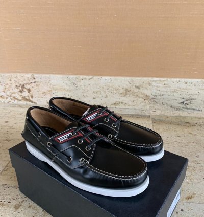 Sperry In Black