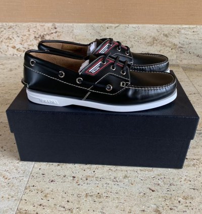 Sperry In Black