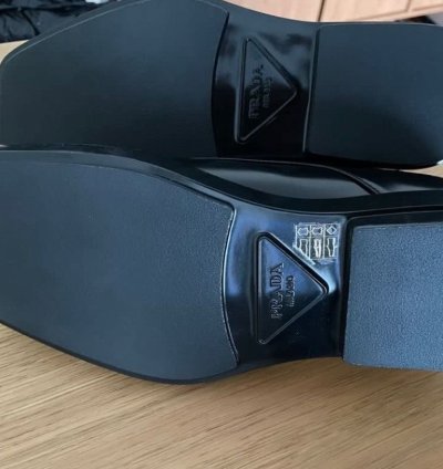 Squared Toe Brushed Leather Derbys