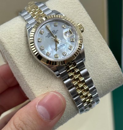 Rolex Lady-datejust 279173ng Mother-of-pearl Diamond Dial Jubilee