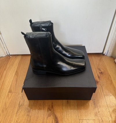Ss24 Runway Prada Brushed Leather Ankle Square Toe Zip Boot
