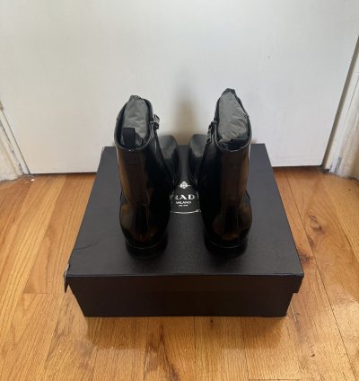Ss24 Runway Prada Brushed Leather Ankle Square Toe Zip Boot