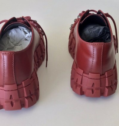 Studded Wheel Lug Sole Leather Derbies Drifter Shorts