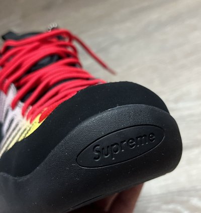 Supreme Air Bakin Black Gradient