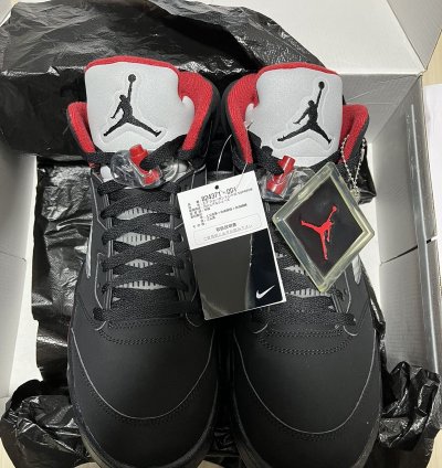 Supreme Air Jordan 5 Retro New
