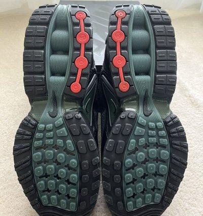 Supreme Air Max Dn