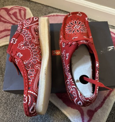 Supreme Clark Originals Wallabee Red Bandana 11 5