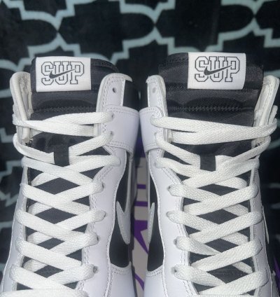 Supreme Dunk Hi Size 9 5 Black Comes With Box Logo Sticker
