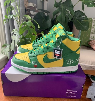 Supreme Dunk High By Any Means Nike Size 9