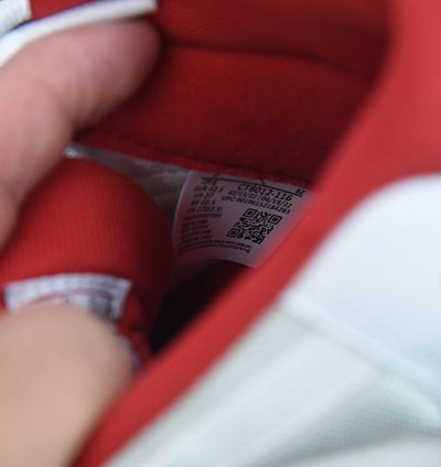 Nike Air Jordan 11 Retro Cherry