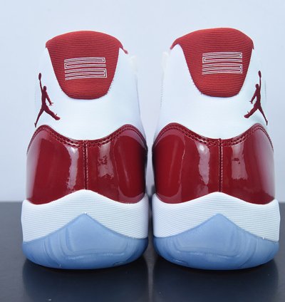 Nike Air Jordan 11 Retro Cherry