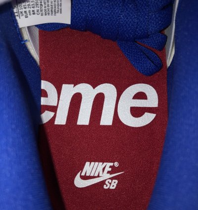 Supreme Dunk Low