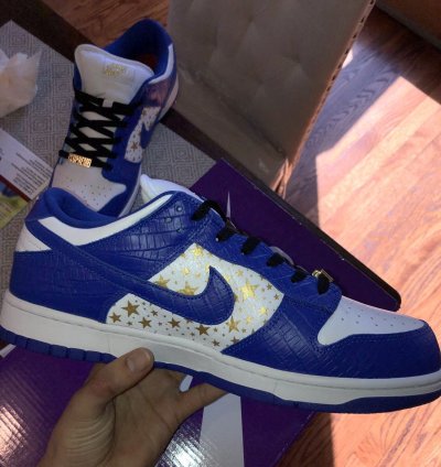 Supreme Dunk Low