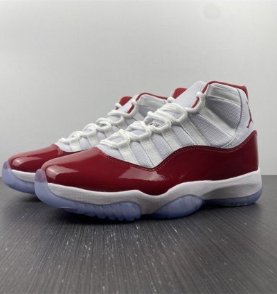 Nike Air Jordan 11 Retro Cherry 2022