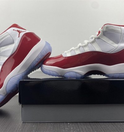 Nike Air Jordan 11 Retro Cherry 2022