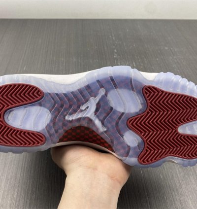 Nike Air Jordan 11 Retro Cherry 2022