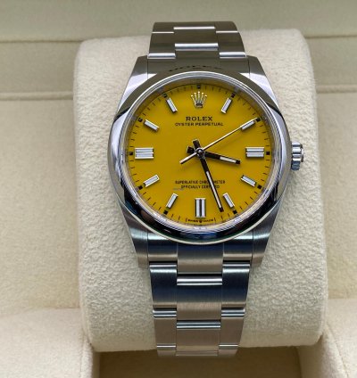 Rolex Oyster Perpetual 36 126000 Yellow Dial