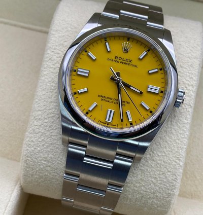 Rolex Oyster Perpetual 36 126000 Yellow Dial
