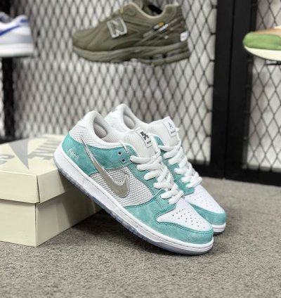 April Skateboard X Nike Sb Dunk Low Pro