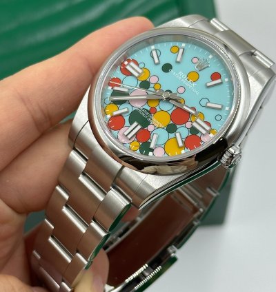 Rolex Oyster Perpetual 41 124300 Celebrate