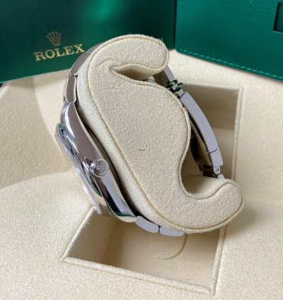 Rolex Oyster Perpetual 41 41mm Turquoise Tiffany Blue Dial 124300 New 2022
