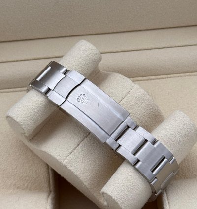Rolex Oyster Perpetual 41 Celebration Unworn