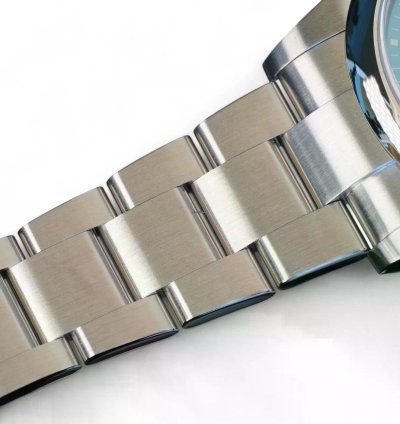 Rolex Oyster Perpetual 41 Celebration-motif Dial 124300