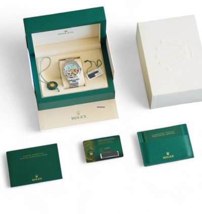 Rolex Oyster Perpetual 41 Celebration-motif Dial 124300