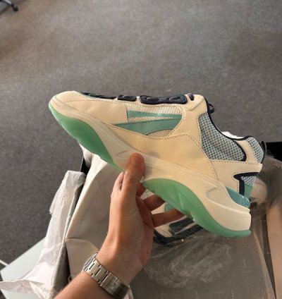 Amiri Bone Runners Baby Blue