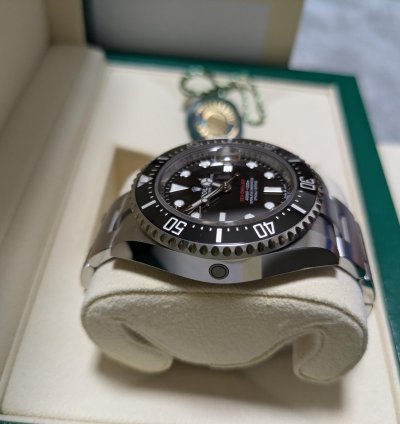 Rolex Sea-dweller 126600 Automatic 2022 Steel Like New Unworn