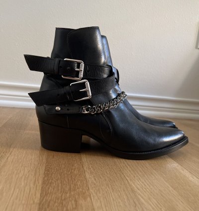 Amiri Chain Detail Jodphur Boots
