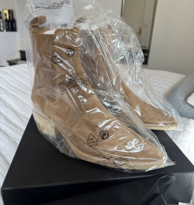 Amiri Chelsea Crepe Sole Boot - Brown Cognac Never Worn